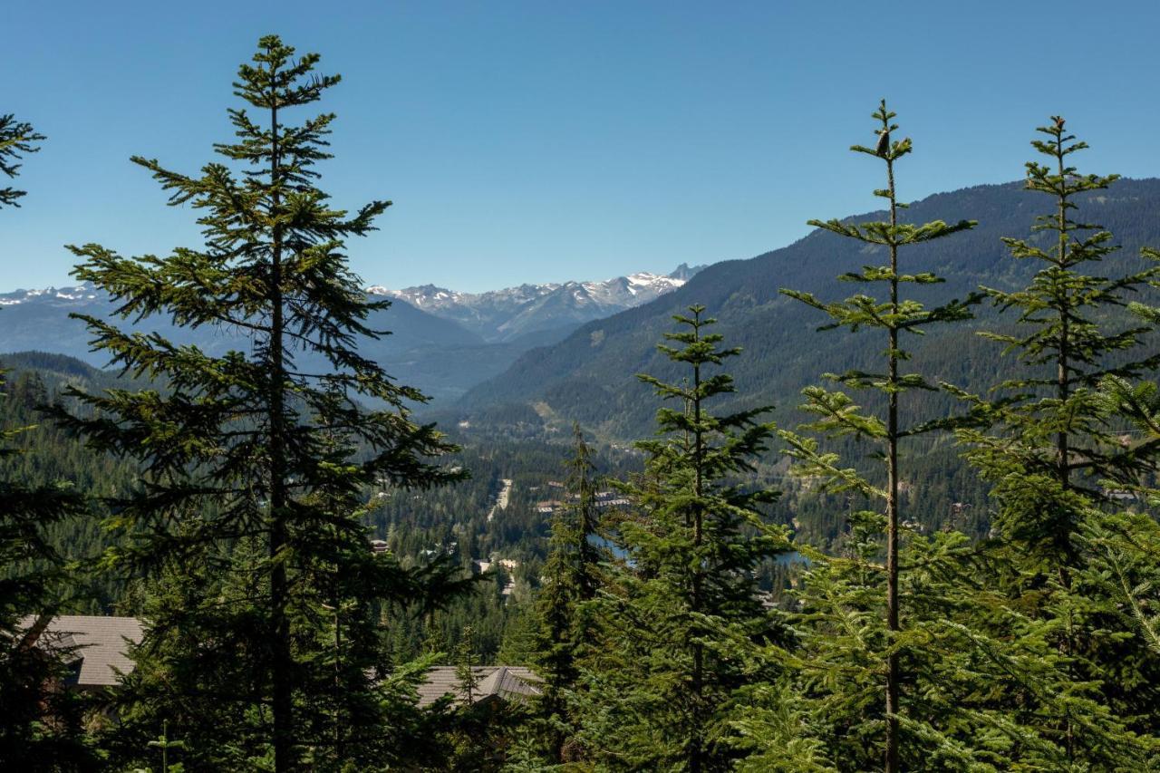 Taluswood The Heights 18 | Mountainside Townhome W/ Ski Access, Hot Tub, Tranquil Views Whistler Kültér fotó